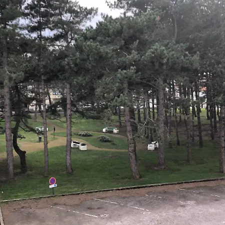 Bel 4 Personnes Balcon, Centre