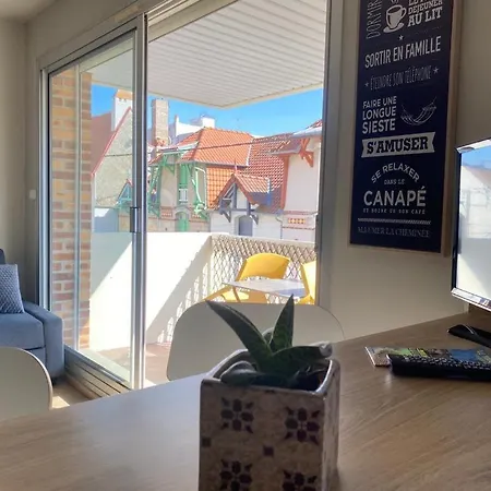 Bel 4 Personnes Balcon, Centre